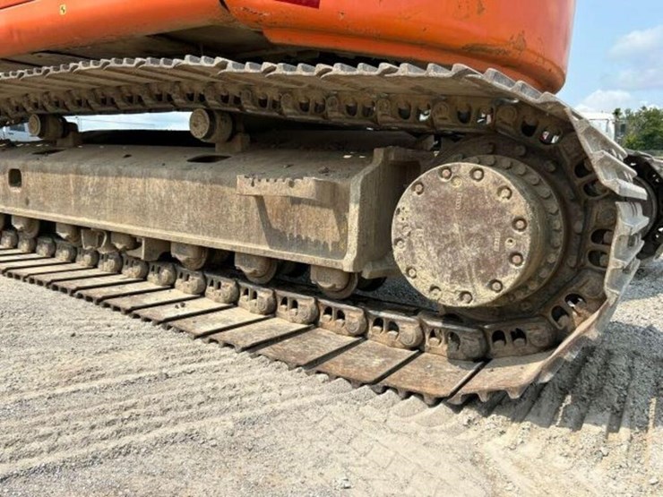 2007-hitachi-zx225us-lc-image-71