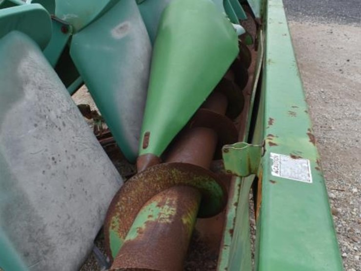 john-deere-8-image-7