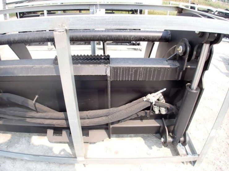 unused-greatbear-78-in.-heavy-root-grapple-rake-image-14
