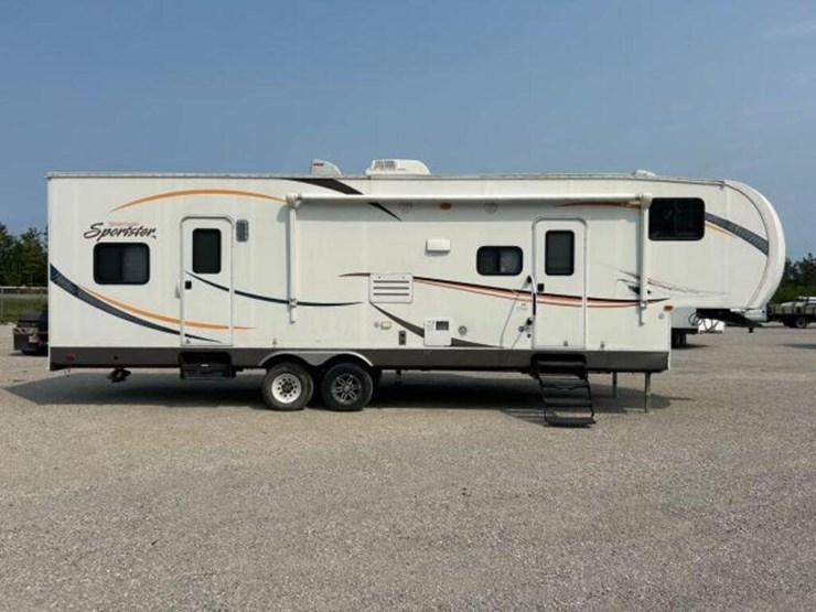2014-kz-sportsmen-sportster-315-t/a-toy-hauler-4ez-image-5