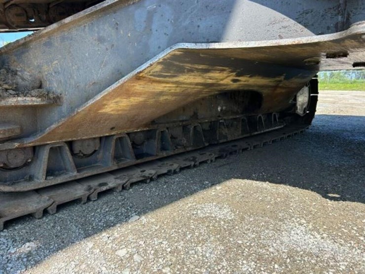 2012-volvo-fc2421c-image-75