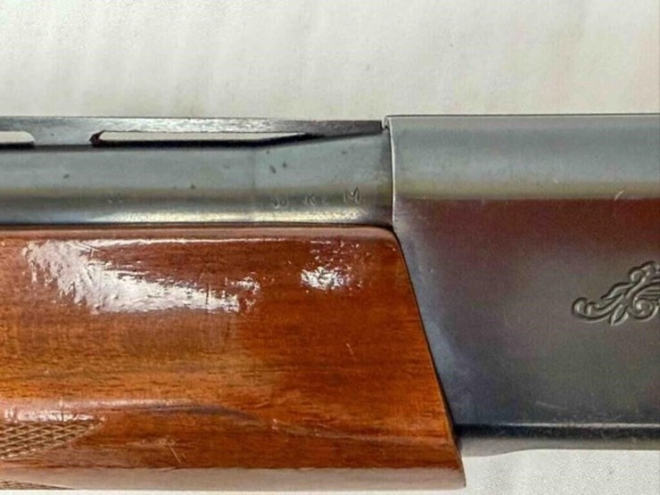 remington-arms-co-1100-12g-shotgun-image-27