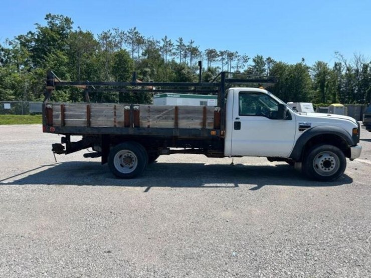 2009-ford-f550-image-7