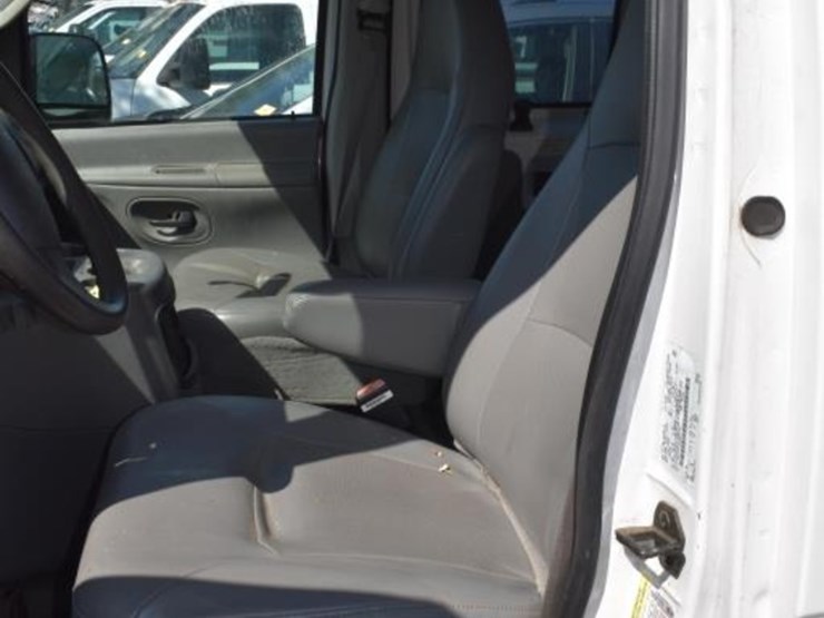 2005-ford-van-(not-running)-(vin-#-1ftns24w35hb29143)-(unknown-miles)-(titl-image-17
