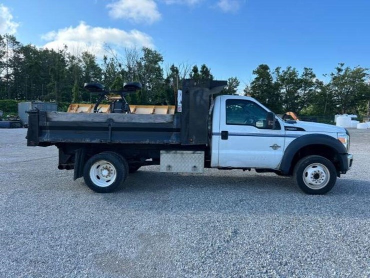 2012-ford-f550-xl-image-3