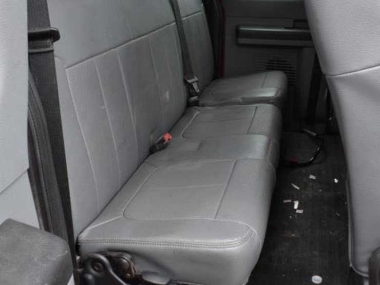 2016-ford-f350-image-21