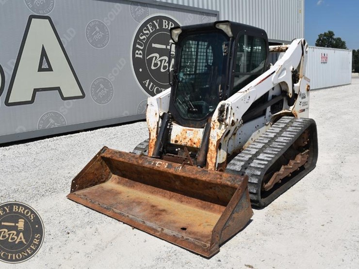 2016-bobcat-t770-image-1