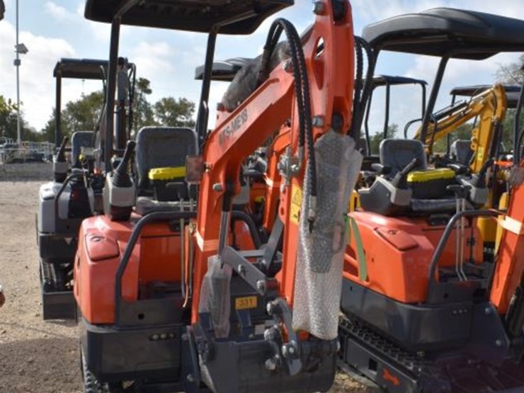 ats-me18-mini-excavator-(serial-#-a2509224477)-(k)-image-2