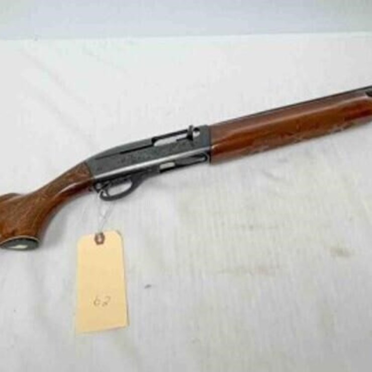 Remington Arms Co 1100 12G Shotgun