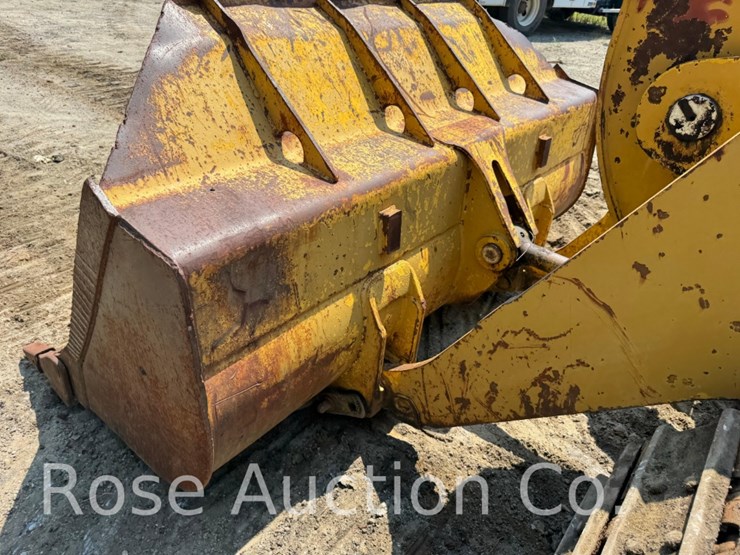 caterpillar-953-image-18
