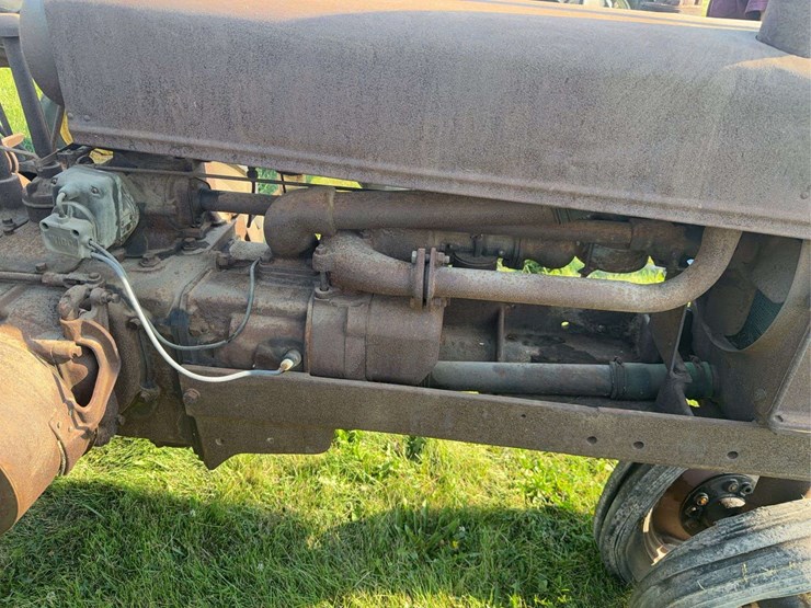 john-deere-b-image-24