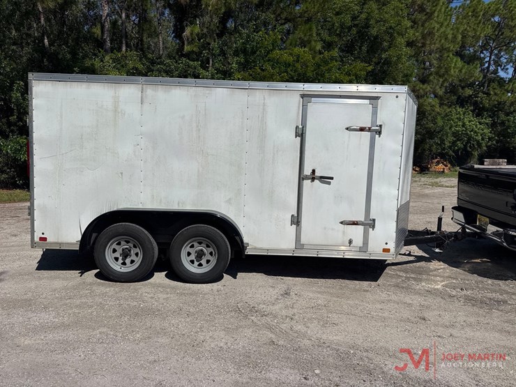 2016-cross-trailers-enclosed-cargo-trailer-image-2