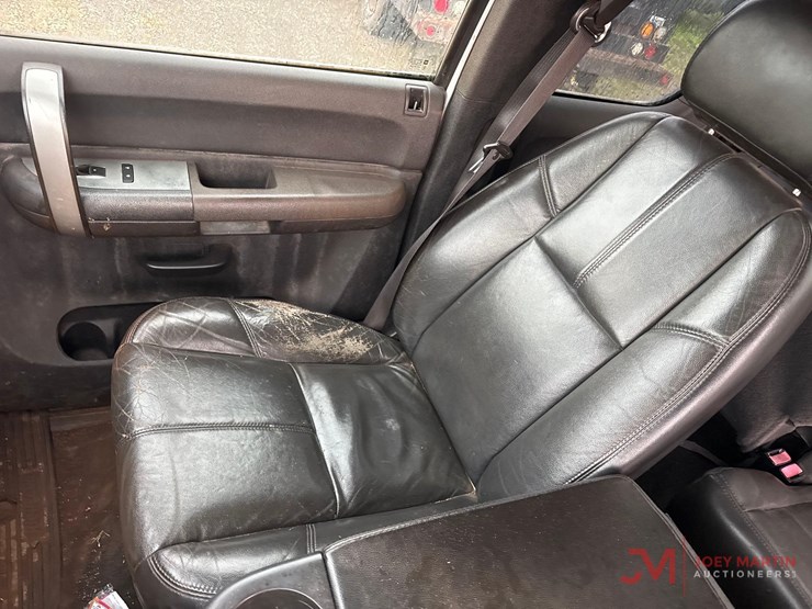 2007-chevrolet-2500-image-26