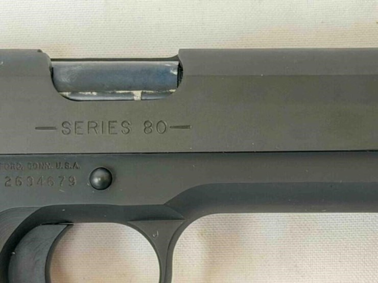 colt-m1991a1-45auto-pistol-image-12
