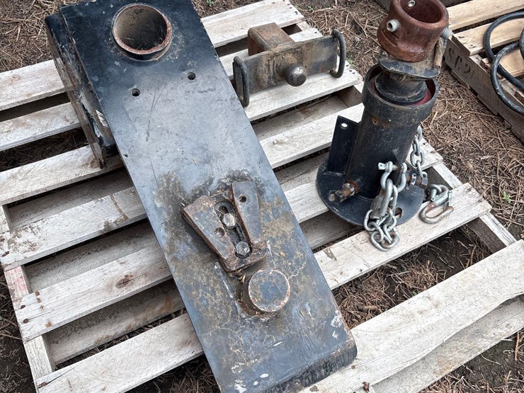 reece-sidewinder-5th-wheel-hitch/ball-hitch-image-1