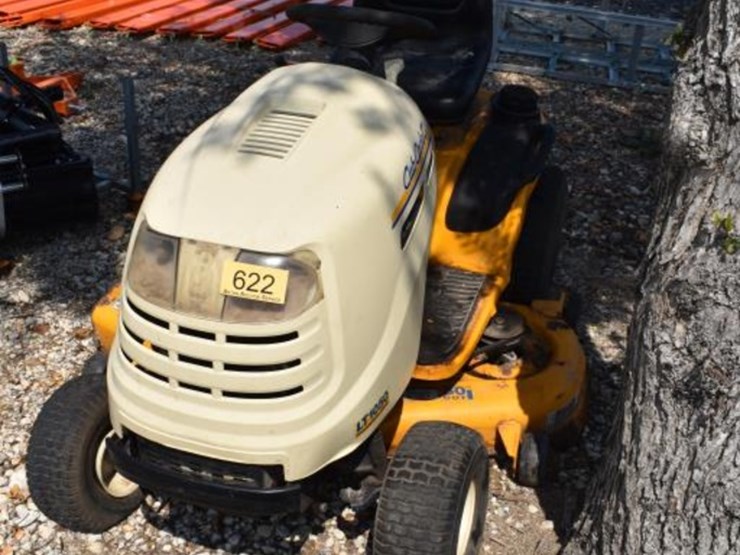 cub-cadet-lt1050-image-1