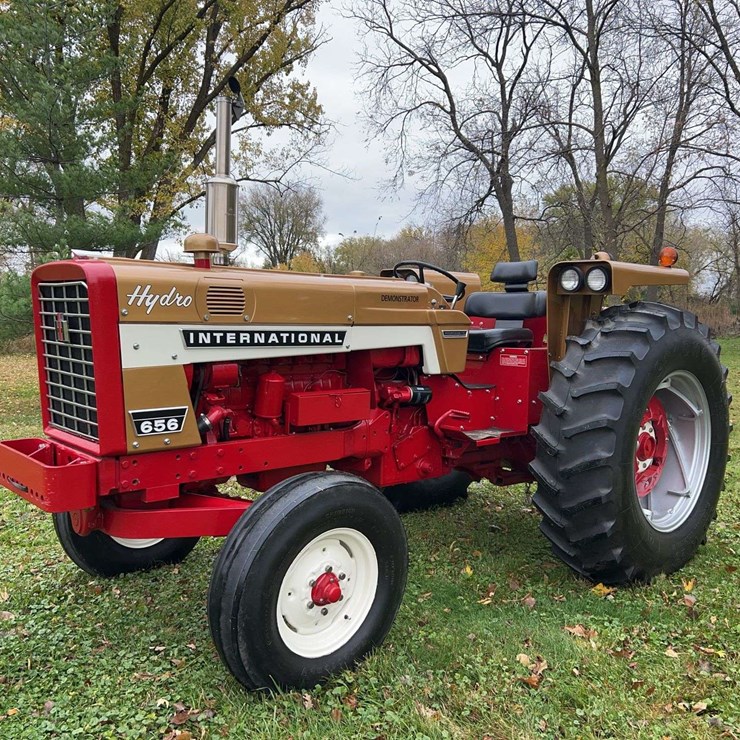 1970 INTERNATIONAL 656