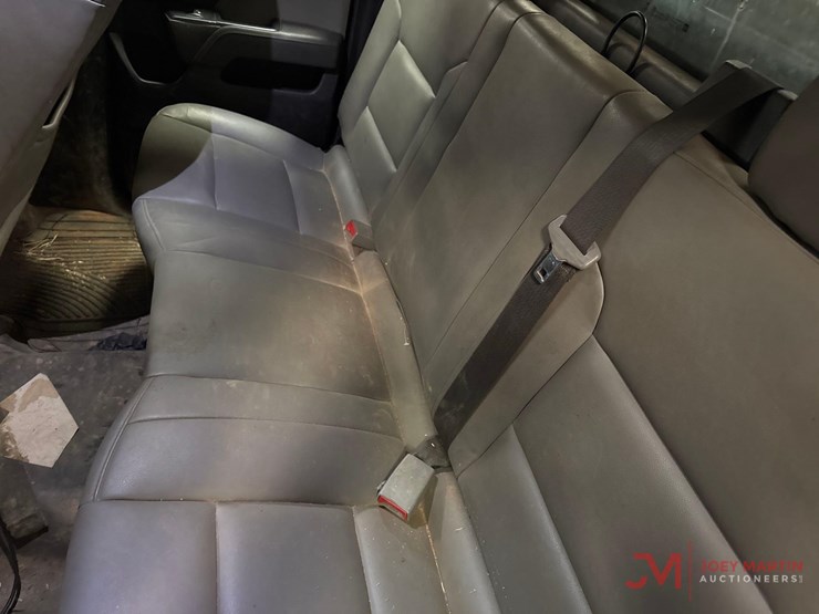 2018-chevrolet-silverado-3500-image-29