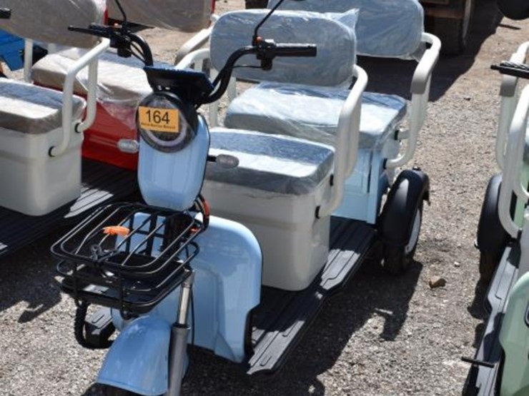 3-wheel-electric-cart-(serial-#-lqxh202605js01744)-(k)-image-2
