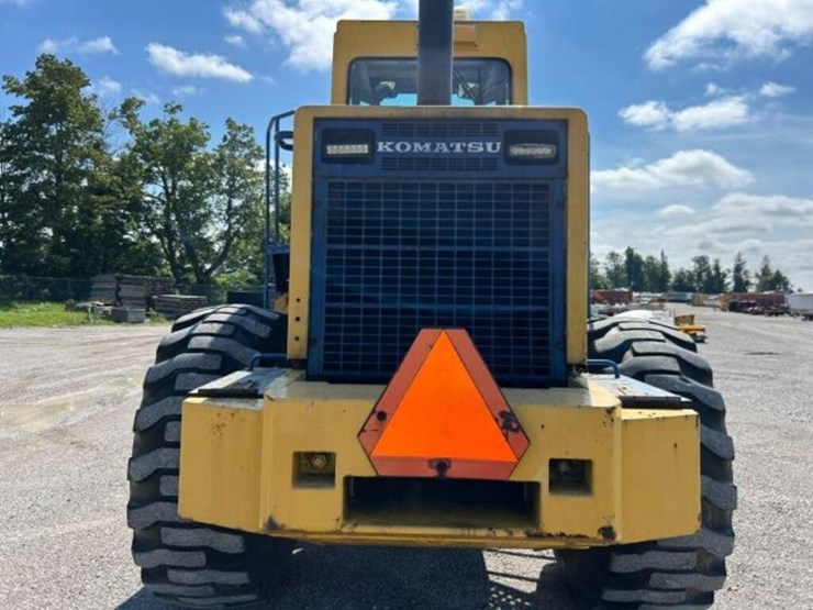 1989-komatsu-wa320-1-image-42