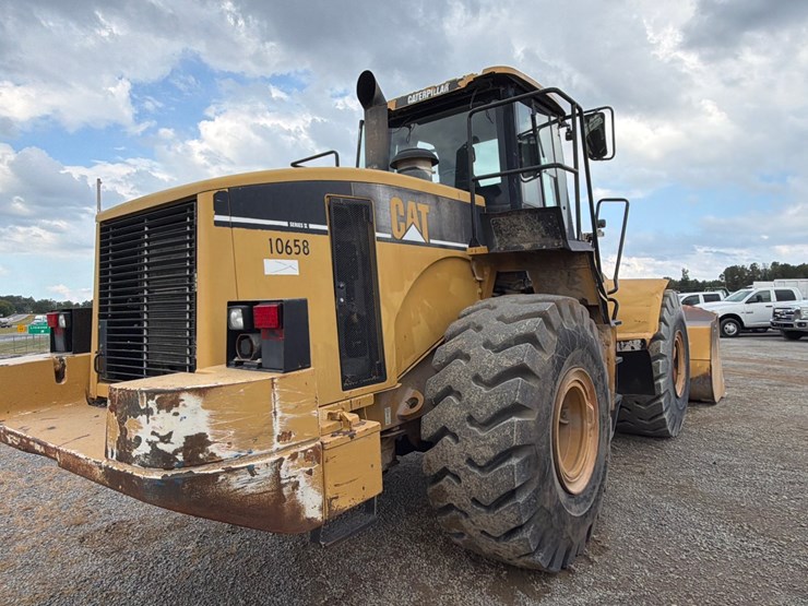 caterpillar-972-image-8