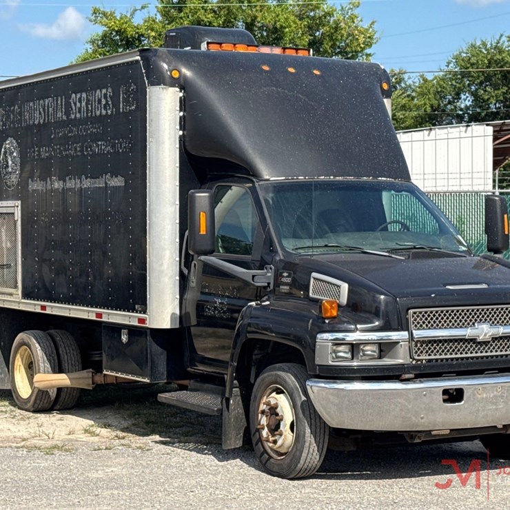 2008CHEVROLET C4500 BOX TRUCK