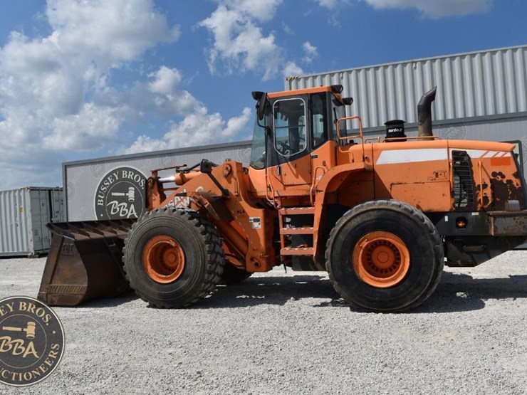 2006-doosan-dl400-image-16