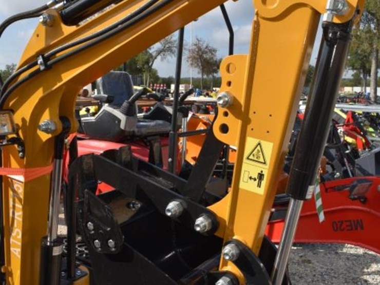 ats-rt15r-mini-excavator-(serial-#-2605072724sh)-(k)-image-3