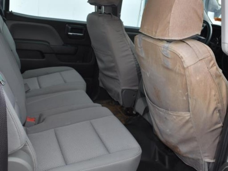 2017-chevrolet-1500-image-14