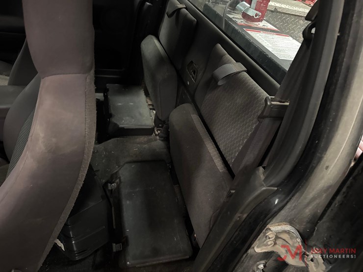 2012-chevrolet-colorado-image-27
