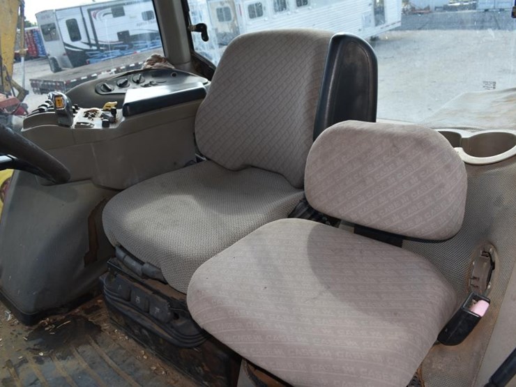 case-ih-mx240-image-13