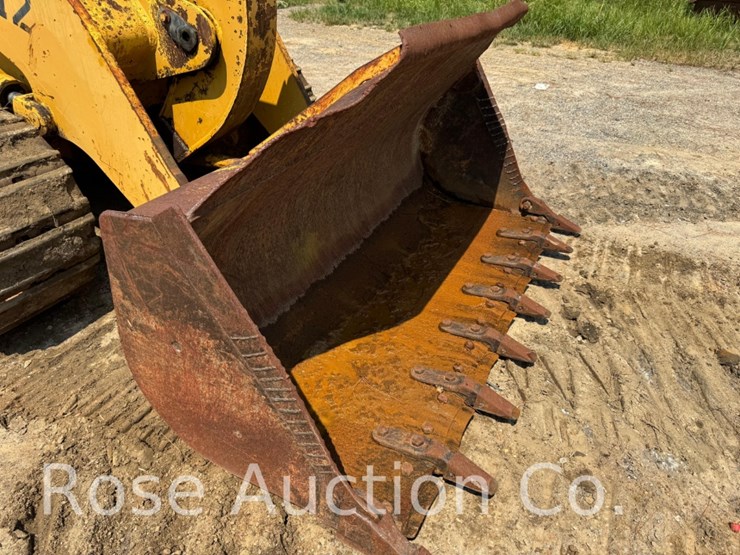 caterpillar-953-image-5