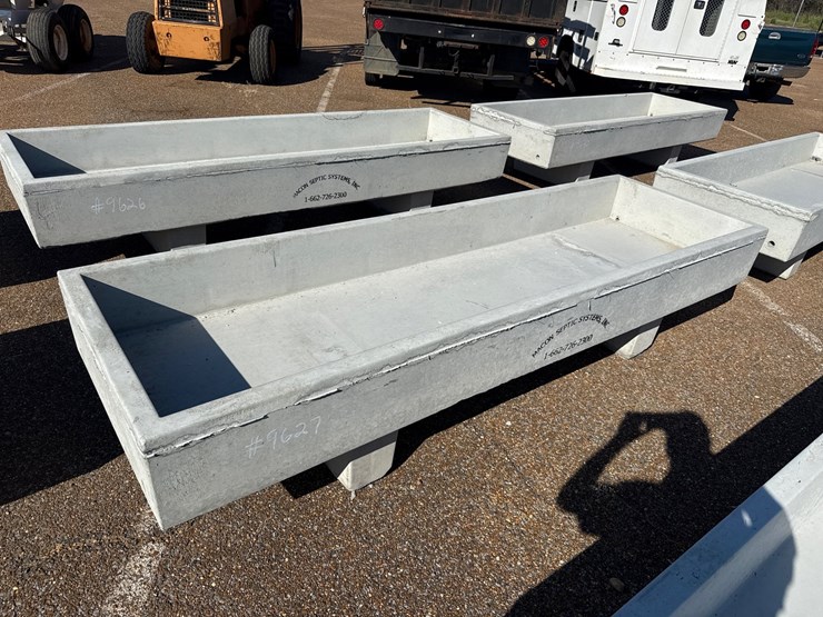 #9627-•-3’-x-10’-trough-image-1