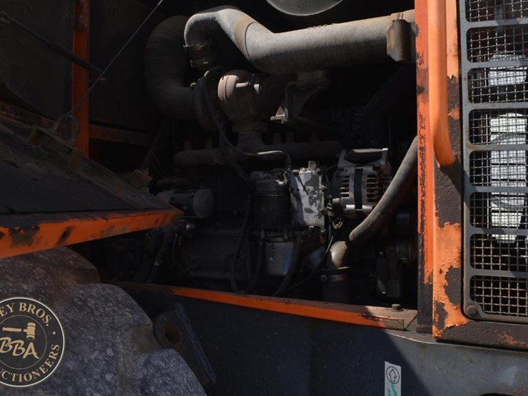2006-doosan-dl400-image-41