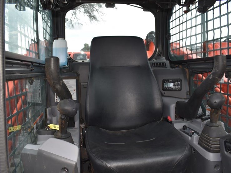kubota-svl97-2-image-13