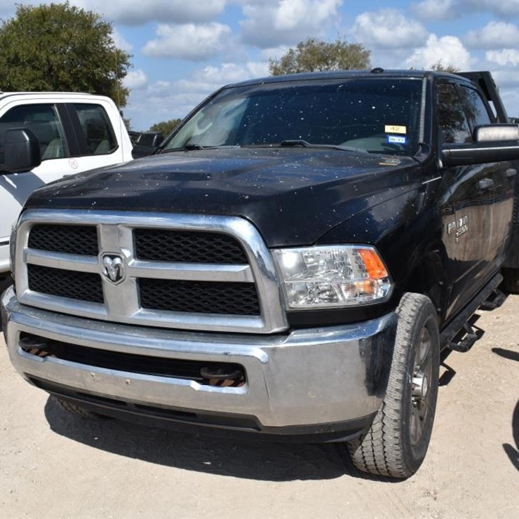 2017 DODGE PICKUP W/ BRADFORD BED 4X4 (VIN # 3C6UR5HJ1HG726210) (SHOWING AP