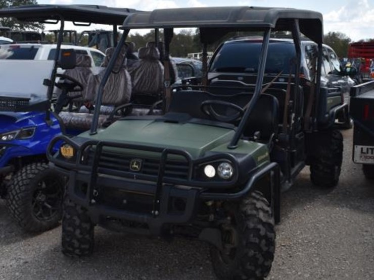 john-deere-gator-image-2