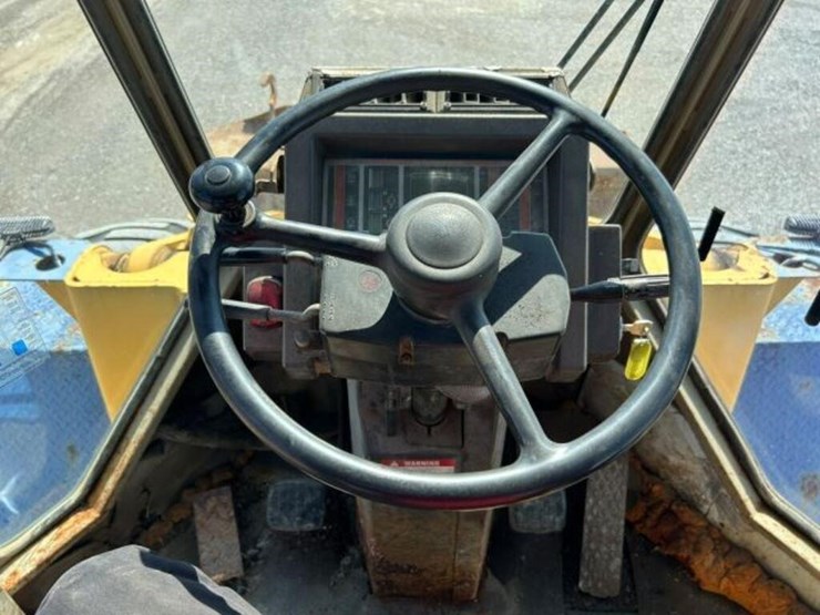 1989-komatsu-wa320-1-image-12