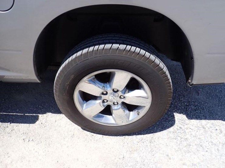 2019-dodge-1500-image-56