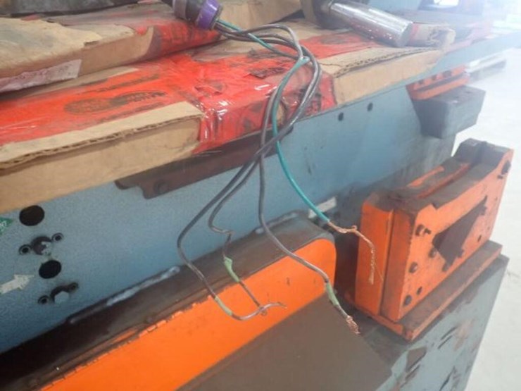 scotchman-industries-6509-24m-65-ton-punch-press-image-27