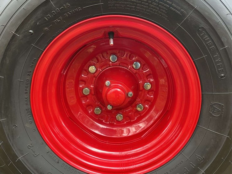 1970-1026-farmall-hydro-row-crop-golden-demonstrator-image-18