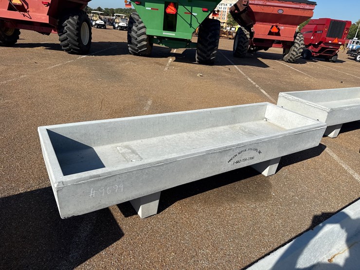 #9699-•-3-x-10-feed-trough-image-1