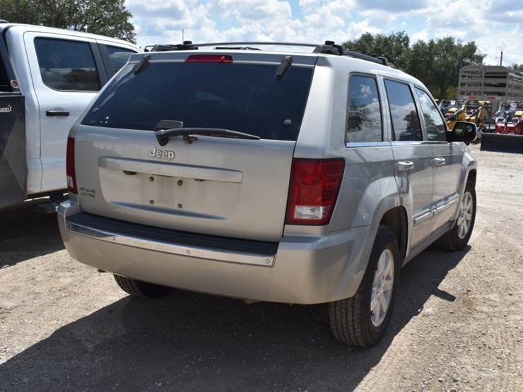 2009-grand-cherokee-4x4-(motor-tapping)-(vin-#-1j8gr58k69c527617)-(showing-image-3