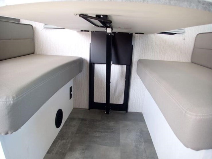 2021-coachmen-pursuit-class-a-motorhome-1f64f5dn1m-image-127
