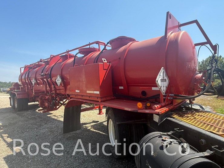2006-worley-vacuum-trailer-4,000gal-(new-kent,-va)-image-4