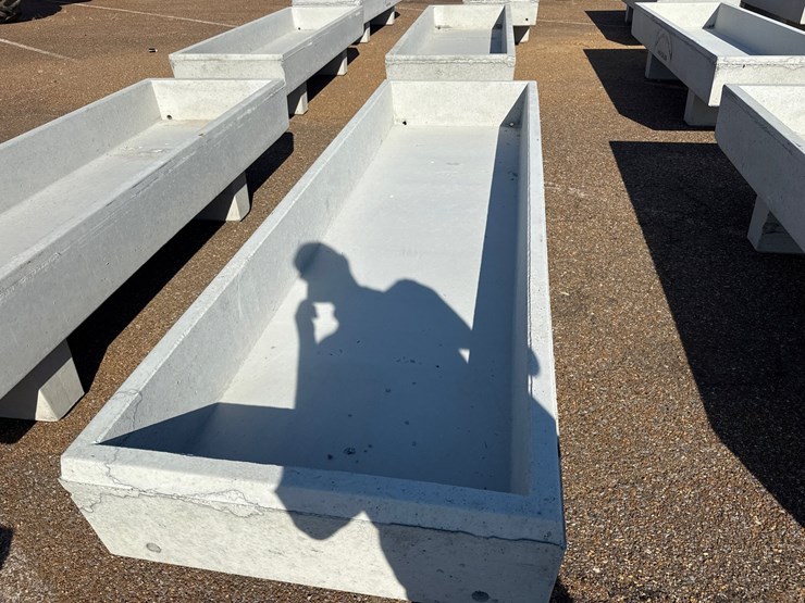 #9696-•-3-x-10-feed-trough-image-2