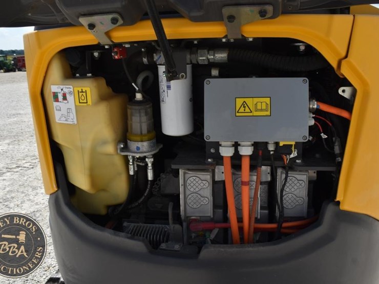 2023-volvo-jecr25d-46621-image-49