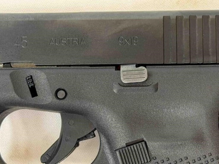 glock-model-45-9mm-pistol-image-4