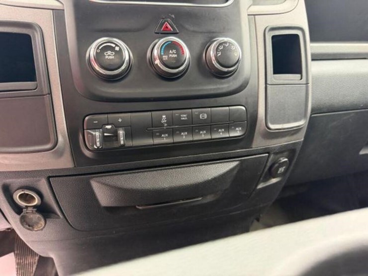 2016-ram-5500-hd-image-15