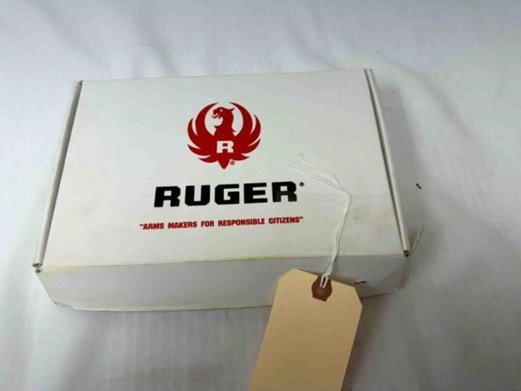 ruger-sr-22p-22lr-pistol-image-19
